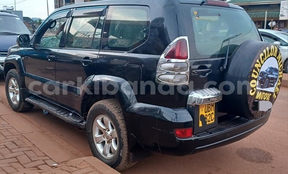 Buy Used Toyota Land Cruiser Prado Black Car in Bombo in Central Buy Used Toyota Land Cruiser Prado Black Car in Bombo in Central