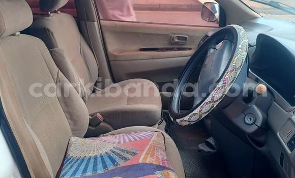 Buy Used Toyota Ipsum White Car in Bombo in Central Buy Used Toyota Ipsum White Car in Bombo in Central