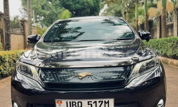 Buy Used Toyota Harrier Black Car in Bugiri in Eastern