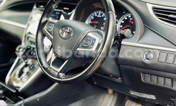 Acheter Occasion Voiture Toyota Harrier Noir à Bugiri, Est Acheter Occasion Voiture Toyota Harrier Noir à Bugiri, Est