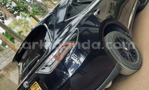 Acheter Occasion Voiture Toyota Harrier Noir à Bugiri, Est Acheter Occasion Voiture Toyota Harrier Noir à Bugiri, Est