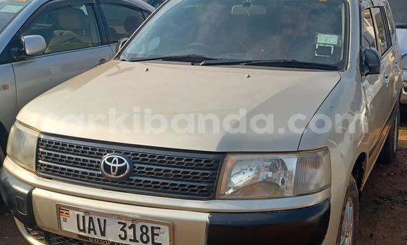 Gura Yakoze Toyota Probox Other Imodoka i Bugembe mu Eastern