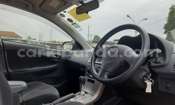 Acheter Import Voiture Toyota Fielder Bleu à Kampala, Ouganda Acheter Import Voiture Toyota Fielder Bleu à Kampala, Ouganda