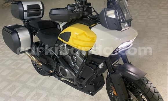 Buy Used Harley Davidson Dyna Other Bike in Kampala in Uganda