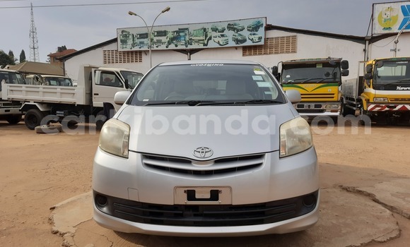 Acheter Import Voiture Toyota Passo Sette Gris à Kampala, Ouganda Acheter Import Voiture Toyota Passo Sette Gris à Kampala, Ouganda