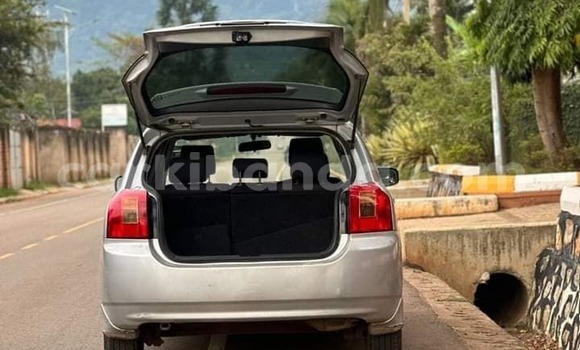 Acheter Occasion Voiture Toyota Allex Autre à Kampala, Ouganda Acheter Occasion Voiture Toyota Allex Autre à Kampala, Ouganda