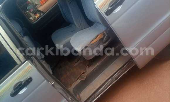 Acheter Occasion Voiture Toyota Noah Autre à Bombo, Central Acheter Occasion Voiture Toyota Noah Autre à Bombo, Central