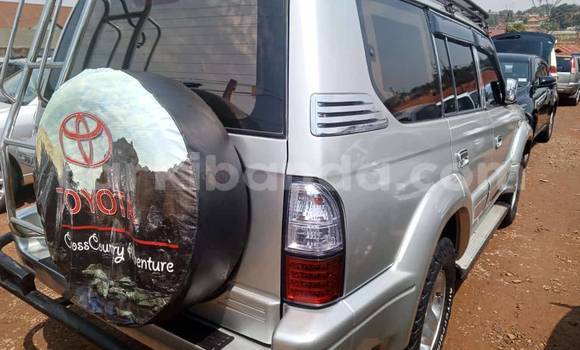 Acheter Occasion Voiture Toyota Land Cruiser Autre à Kampala, Ouganda Acheter Occasion Voiture Toyota Land Cruiser Autre à Kampala, Ouganda