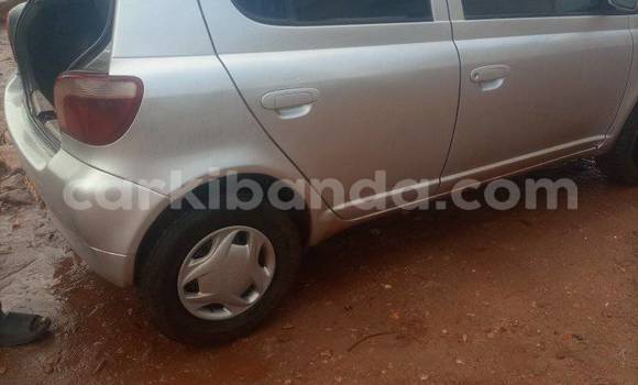Acheter Occasion Voiture Toyota Vitz Autre à Bugiri, Est