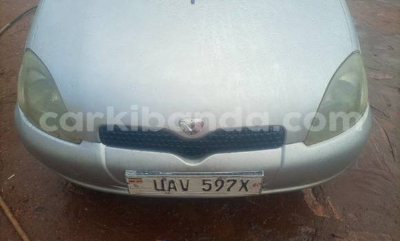 Acheter Occasion Voiture Toyota Vitz Autre à Bugiri, Est Acheter Occasion Voiture Toyota Vitz Autre à Bugiri, Est