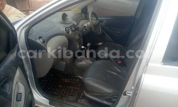 Acheter Occasion Voiture Toyota Vitz Autre à Bugiri, Est Acheter Occasion Voiture Toyota Vitz Autre à Bugiri, Est