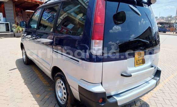 Acheter Occasion Voiture Toyota Noah Autre à Bugembe, Est Acheter Occasion Voiture Toyota Noah Autre à Bugembe, Est