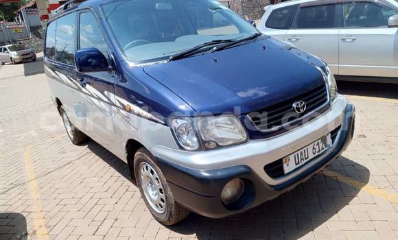 Acheter Occasion Voiture Toyota Noah Autre à Bugembe, Est Acheter Occasion Voiture Toyota Noah Autre à Bugembe, Est