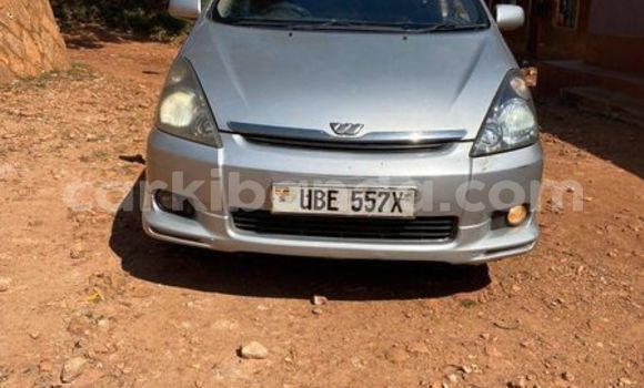 Gura Yakoze Toyota Wish Other Imodoka i Bugembe mu Eastern