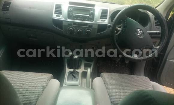 Acheter Occasion Voiture Toyota Hiluxe VIGO Autre à Bombo, Central Acheter Occasion Voiture Toyota Hiluxe VIGO Autre à Bombo, Central