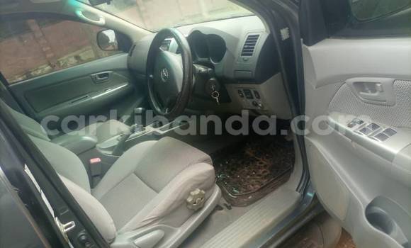 Acheter Occasion Voiture Toyota Hiluxe VIGO Autre à Bombo, Central Acheter Occasion Voiture Toyota Hiluxe VIGO Autre à Bombo, Central