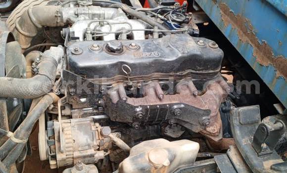 Buy Used Isuzu Impulse Blue Car in Bugiri in Eastern Buy Used Isuzu Impulse Blue Car in Bugiri in Eastern