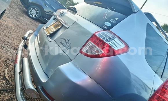 Nunua Ilio tumika Toyota Vanguard Nyingine Gari ndani ya Bugembe nchini Mashariki