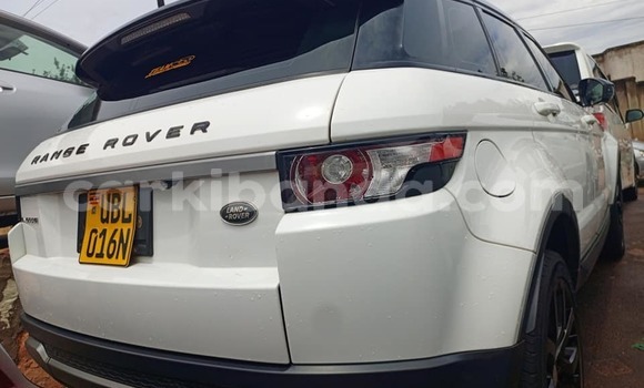 Acheter Occasion Voiture Land Rover Range Rover Evoque Blanc à Bundibugyo, Occidental Acheter Occasion Voiture Land Rover Range Rover Evoque Blanc à Bundibugyo, Occidental