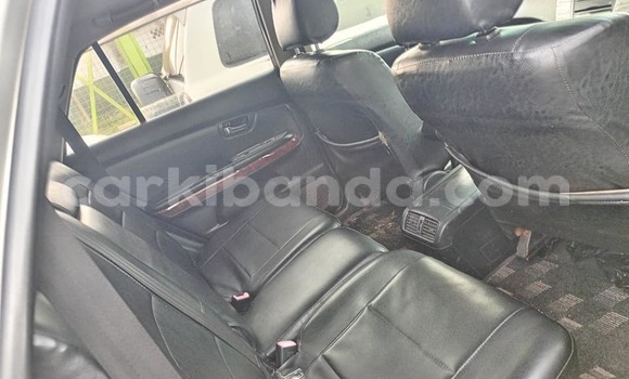 Acheter Occasion Voiture Toyota Harrier Autre à Bombo, Central Acheter Occasion Voiture Toyota Harrier Autre à Bombo, Central