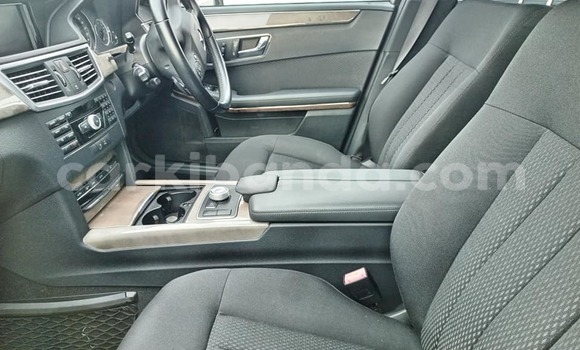 Acheter Occasion Voiture Mercedes‒Benz E–Class Autre à Bundibugyo, Occidental Acheter Occasion Voiture Mercedes‒Benz E–Class Autre à Bundibugyo, Occidental