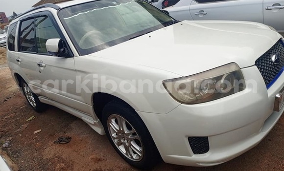Gura Yakoze Subaru Forester White Imodoka i Bombo mu Central