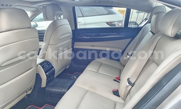 Acheter Occasion Voiture BMW 700 Autre à Arua, Ouganda Acheter Occasion Voiture BMW 700 Autre à Arua, Ouganda