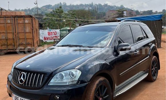 Buy Used Mercedes‒Benz ML–Class Black Car in Bombo in Central Buy Used Mercedes‒Benz ML–Class Black Car in Bombo in Central
