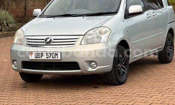 Nunua Ilio tumika Toyota Raum Nyingine Gari ndani ya Bugembe nchini Mashariki