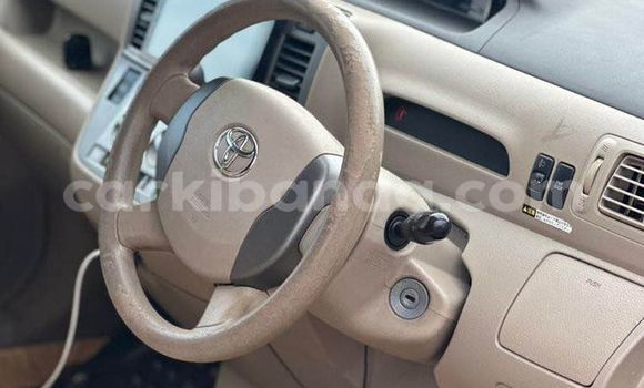 Acheter Occasion Voiture Toyota Raum Autre à Bugembe, Est Acheter Occasion Voiture Toyota Raum Autre à Bugembe, Est