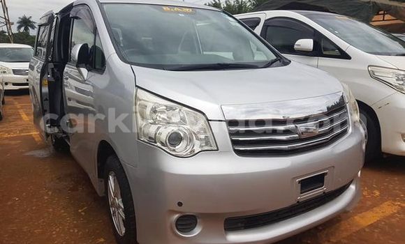 Buy Used Toyota Noah Other Car in Kampala in Uganda