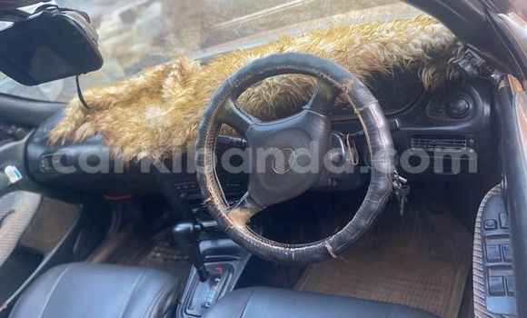 Gura Yakoze Toyota Caldina Other Imodoka i Kampala mu Uganda Gura Yakoze Toyota Caldina Other Imodoka i Kampala mu Uganda