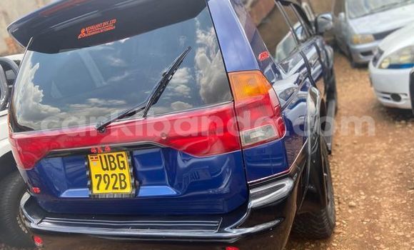 Nunua Ilio tumika Toyota Chaser Nyingine Gari ndani ya Kampala nchini Uganda