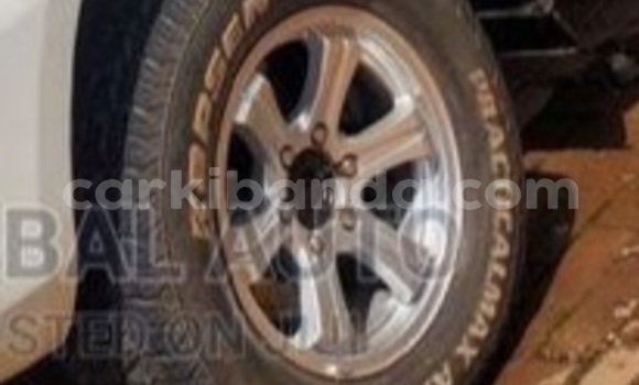 Buy Used Toyota Prado White Car in Kampala in Uganda Buy Used Toyota Prado White Car in Kampala in Uganda