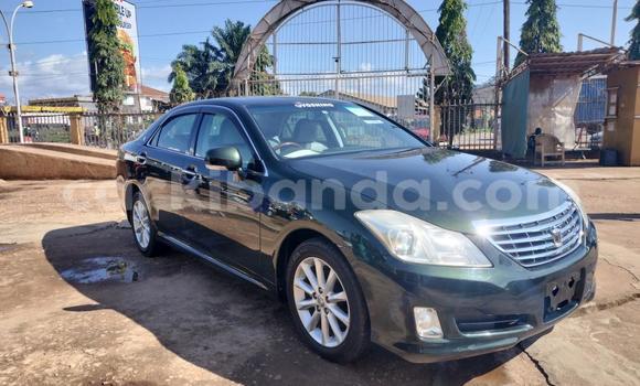 Buy Import Toyota Crown Green Car in Kampala in Uganda