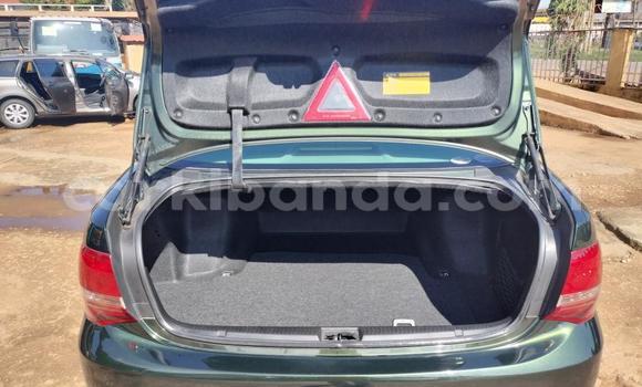 Nunua Imported Toyota Crown Kijani Gari ndani ya Kampala nchini Uganda Nunua Imported Toyota Crown Kijani Gari ndani ya Kampala nchini Uganda