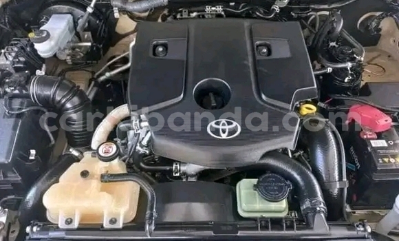 Gura Yakoze Toyota Hilux Brown Imodoka i Wakiso mu Uganda Gura Yakoze Toyota Hilux Brown Imodoka i Wakiso mu Uganda
