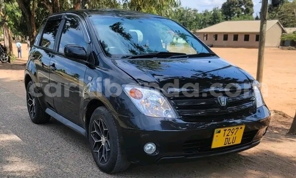 Acheter Occasion Voiture Toyota IST Noir à Bugiri, Est Acheter Occasion Voiture Toyota IST Noir à Bugiri, Est