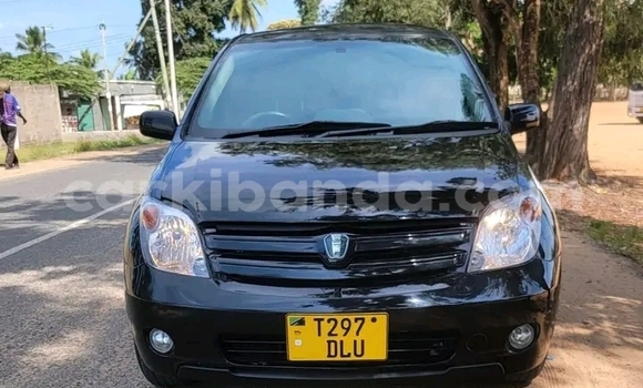 Acheter Occasion Voiture Toyota IST Noir à Bugiri, Est Acheter Occasion Voiture Toyota IST Noir à Bugiri, Est