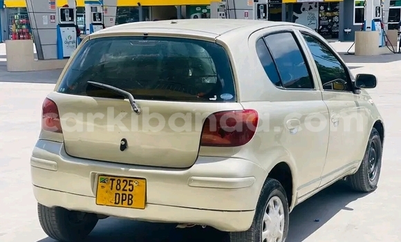 Buy Used Toyota Vitz Other Car in Bundibugyo in Western