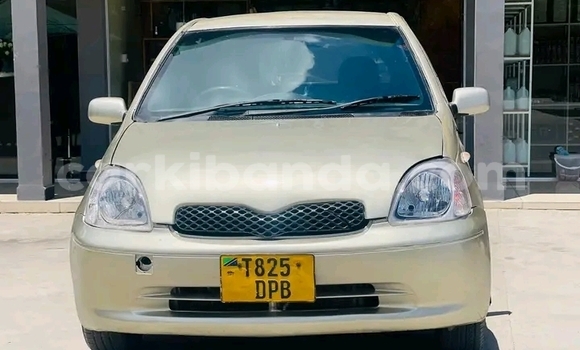Gura Yakoze Toyota Vitz Other Imodoka i Bundibugyo mu Western Gura Yakoze Toyota Vitz Other Imodoka i Bundibugyo mu Western