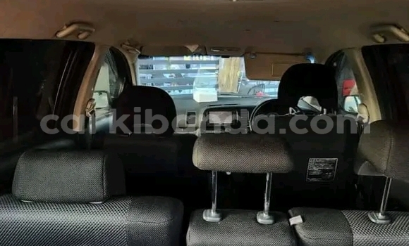 Gura Yakoze Toyota Wish White Imodoka i Arua mu Uganda Gura Yakoze Toyota Wish White Imodoka i Arua mu Uganda