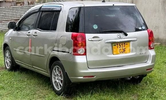 Gura Yakoze Toyota Raum Other Imodoka i Kabale mu Uganda Gura Yakoze Toyota Raum Other Imodoka i Kabale mu Uganda