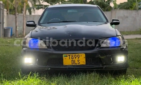 Gura Yakoze Toyota Altezza Black Imodoka i Bushenyi mu Western Gura Yakoze Toyota Altezza Black Imodoka i Bushenyi mu Western