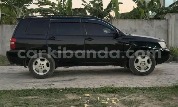 Gura Yakoze Toyota Kluger Black Imodoka i Hoima mu Uganda Gura Yakoze Toyota Kluger Black Imodoka i Hoima mu Uganda