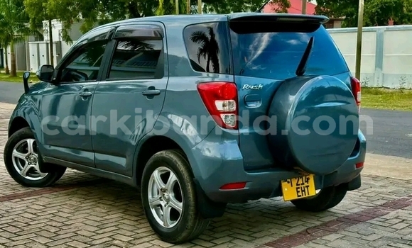 Gura Yakoze Toyota Raum Other Imodoka i Bugembe mu Eastern Gura Yakoze Toyota Raum Other Imodoka i Bugembe mu Eastern