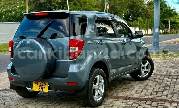 Gura Yakoze Toyota Raum Other Imodoka i Bugembe mu Eastern Gura Yakoze Toyota Raum Other Imodoka i Bugembe mu Eastern