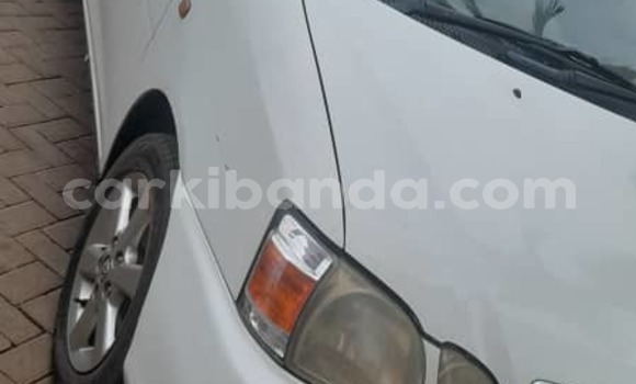 Nunua Ilio tumika Toyota Gaia Nyeupe Gari ndani ya Kampala nchini Uganda Nunua Ilio tumika Toyota Gaia Nyeupe Gari ndani ya Kampala nchini Uganda
