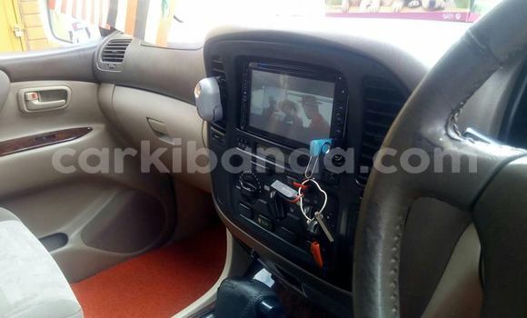 Buy Used Toyota Land Cruiser White Car in Kampala in Uganda Buy Used Toyota Land Cruiser White Car in Kampala in Uganda