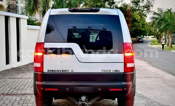 Gura Yakoze Land Rover Discovery Sport White Imodoka i Bundibugyo mu Western Gura Yakoze Land Rover Discovery Sport White Imodoka i Bundibugyo mu Western